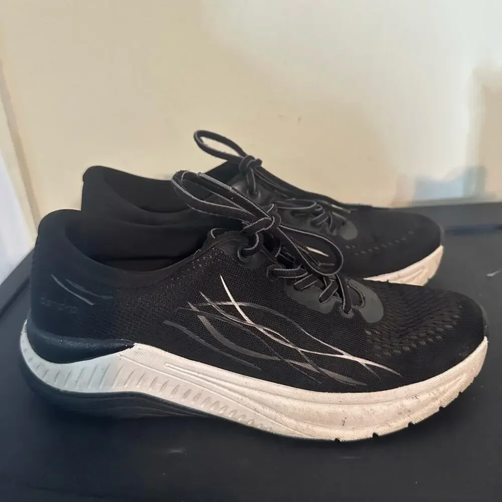 Dansko Women's Pace Walking Shoe with Arch Support US Womens Size 10.5